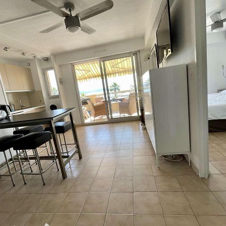 Superbe Apt 2P Front De Mer Pour 4 Pers Avec Terrasse - Cavalaire-Sur-Mer - Fr-1-226B-162 Exterior photo